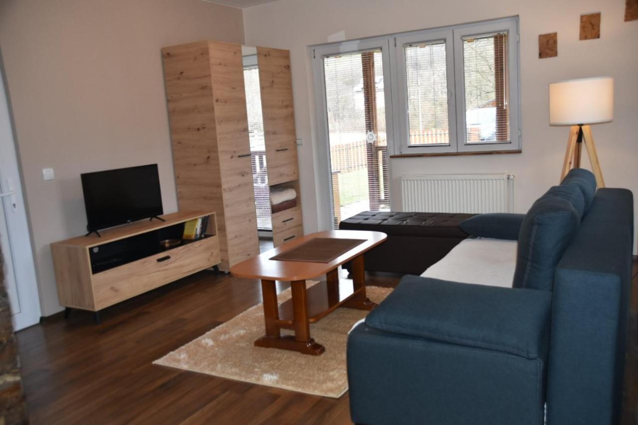מוקרה גורה Apartmani Petar מראה חיצוני תמונה